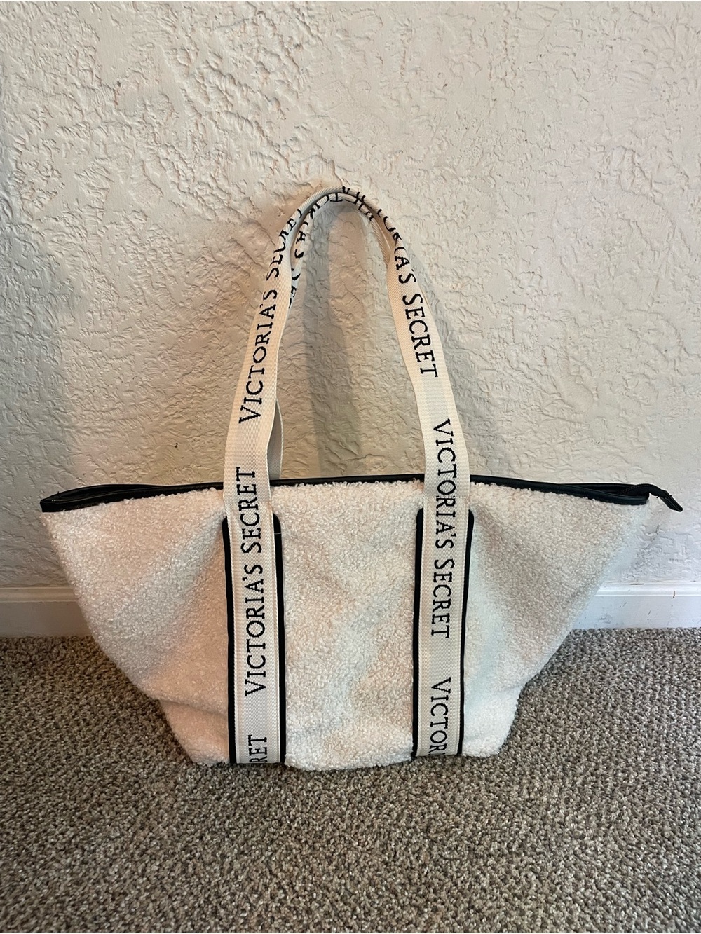 Victoria's Secret Cream Sherpa Tote with Logo Straps - Picture 3 of 7
